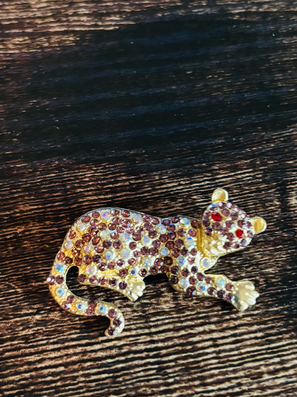 Mint Gold-tone Leopard Brooch with Red‎ and Pink Rhinestones